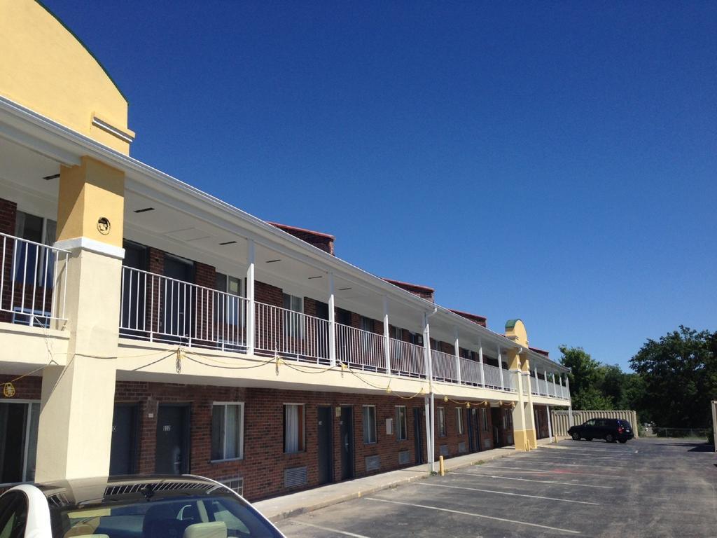 Days Inn By Wyndham Liberty/Ne Kansas City Luaran gambar
